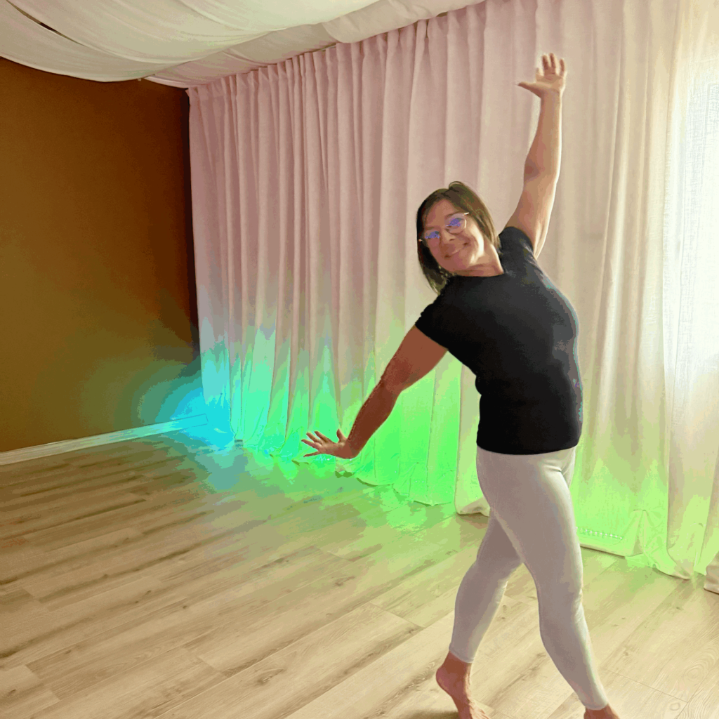 Muriel yoga danse chez anasté yoga Muriel yoga danse chez anasté yoga